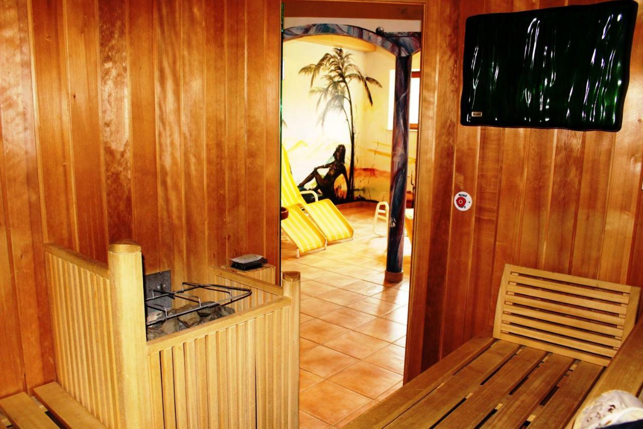 Gasthof-Hotel Winkler Muhldorf  Екстер'єр фото